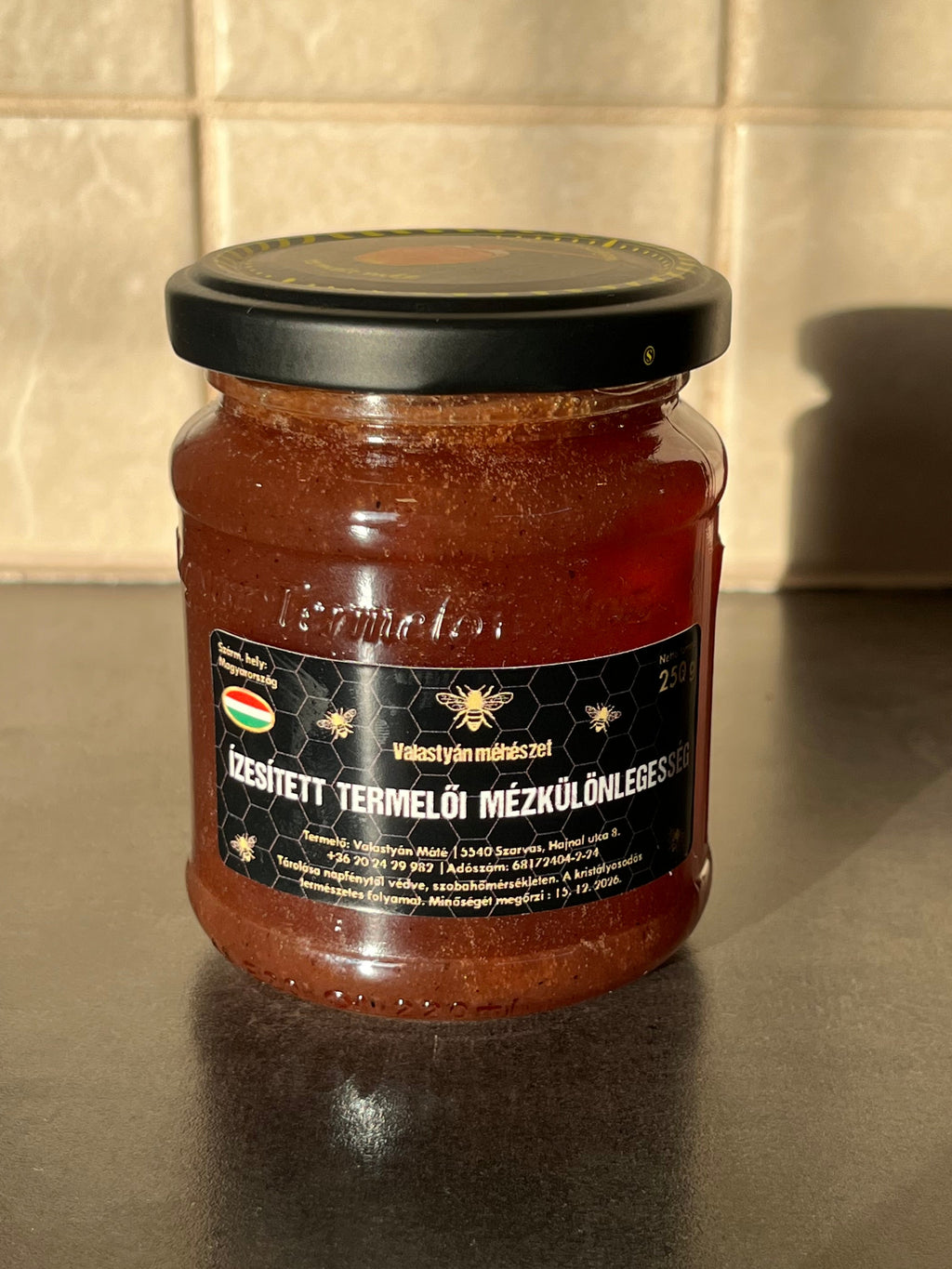 Kökénnyel ízesített akácméz