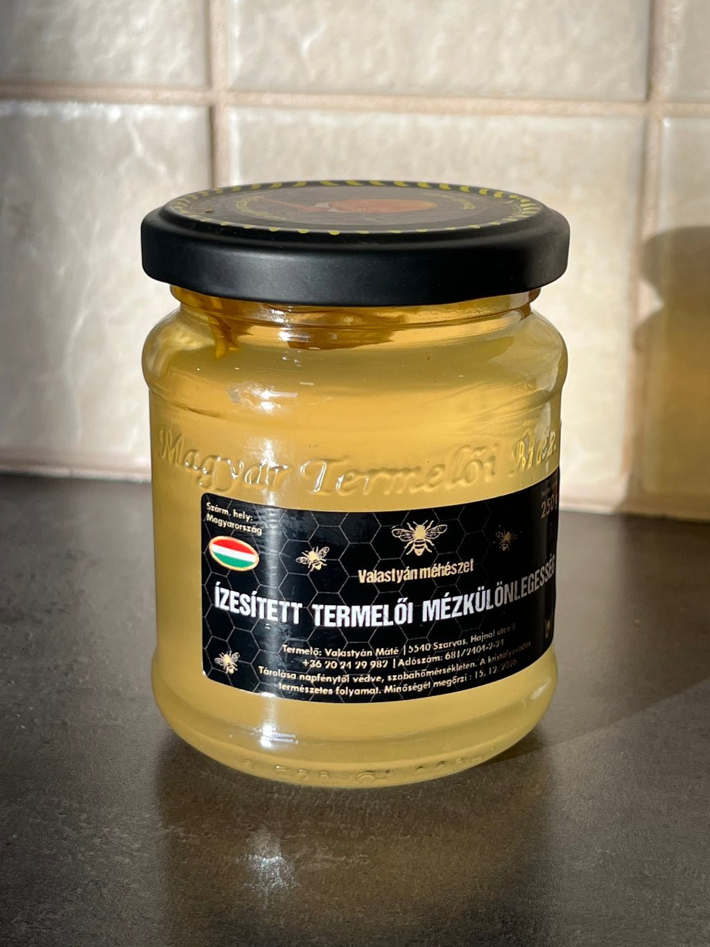 Japánbirses akácméz