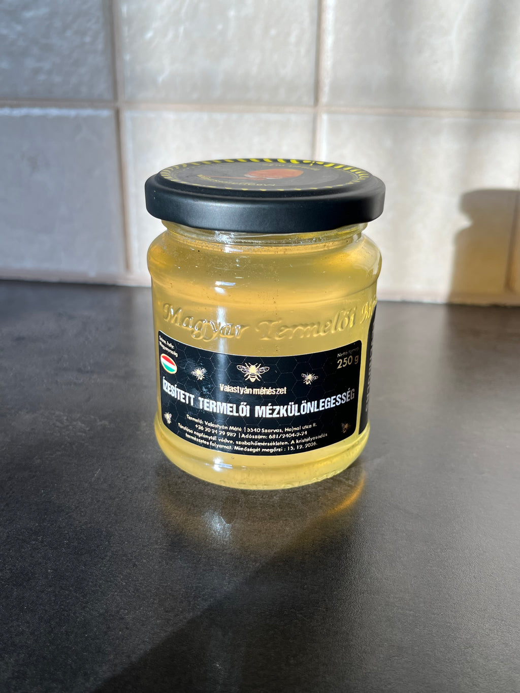 Levendulás akácméz